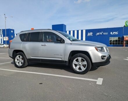 Сірий Джип Compass, об'ємом двигуна 2.4 л та пробігом 172 тис. км за 9000 $, фото 9 на Automoto.ua