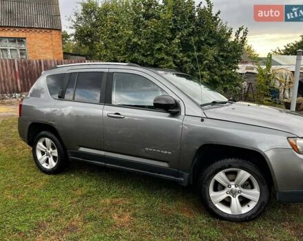 Сірий Джип Compass, об'ємом двигуна 2.36 л та пробігом 142 тис. км за 10500 $, фото 2 на Automoto.ua