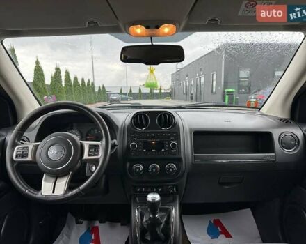 Серый Джип Компас, объемом двигателя 2.2 л и пробегом 268 тыс. км за 10500 $, фото 13 на Automoto.ua