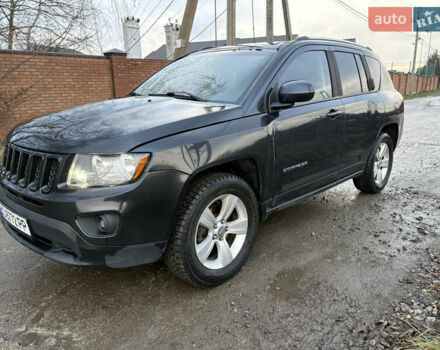Сірий Джип Compass, об'ємом двигуна 2.4 л та пробігом 187 тис. км за 11900 $, фото 1 на Automoto.ua