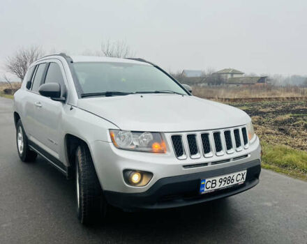 Серый Джип Компас, объемом двигателя 2 л и пробегом 236 тыс. км за 9500 $, фото 2 на Automoto.ua
