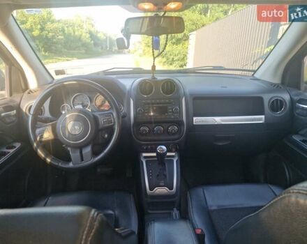 Сірий Джип Compass, об'ємом двигуна 2.36 л та пробігом 142 тис. км за 10500 $, фото 8 на Automoto.ua