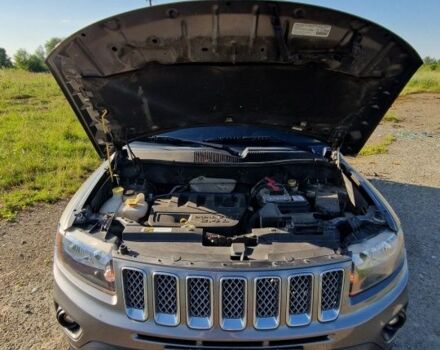 Сірий Джип Compass, об'ємом двигуна 2.4 л та пробігом 96 тис. км за 11600 $, фото 7 на Automoto.ua