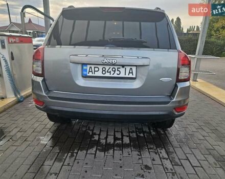 Сірий Джип Compass, об'ємом двигуна 2.36 л та пробігом 90 тис. км за 9000 $, фото 3 на Automoto.ua