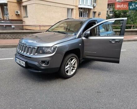 Серый Джип Компас, объемом двигателя 2.36 л и пробегом 125 тыс. км за 11500 $, фото 6 на Automoto.ua