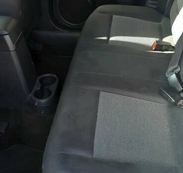 Сірий Джип Compass, об'ємом двигуна 2.4 л та пробігом 160 тис. км за 10000 $, фото 14 на Automoto.ua