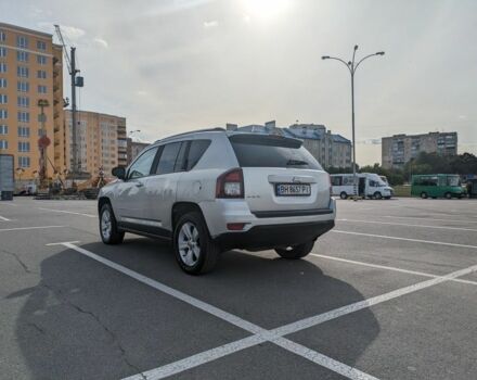 Сірий Джип Compass, об'ємом двигуна 2.4 л та пробігом 172 тис. км за 9000 $, фото 6 на Automoto.ua