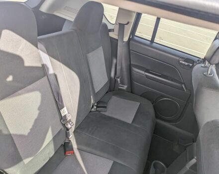 Сірий Джип Compass, об'ємом двигуна 2.4 л та пробігом 172 тис. км за 9000 $, фото 15 на Automoto.ua