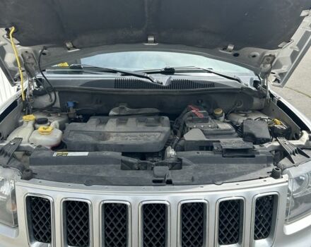 Серый Джип Компас, объемом двигателя 2.4 л и пробегом 240 тыс. км за 9400 $, фото 10 на Automoto.ua
