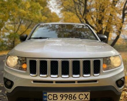 Сірий Джип Compass, об'ємом двигуна 2 л та пробігом 147 тис. км за 10000 $, фото 1 на Automoto.ua