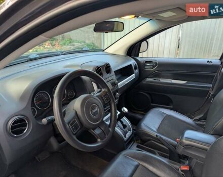 Джип Compass 2014 у Львові на Automoto.ua Сірий Джип Compass, об'ємом двигуна 2.4 л та пробігом 248 тис. км за 9300 $, фото 16 на Automoto.ua