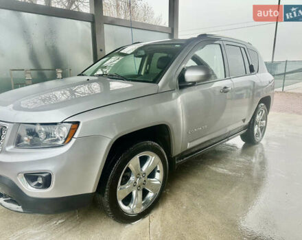 Серый Джип Компас, объемом двигателя 2.4 л и пробегом 160 тыс. км за 10500 $, фото 2 на Automoto.ua