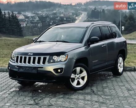 Серый Джип Компас, объемом двигателя 2 л и пробегом 236 тыс. км за 7499 $, фото 2 на Automoto.ua