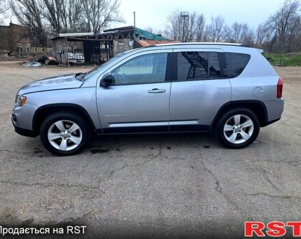 Серый Джип Компас, объемом двигателя 2.4 л и пробегом 160 тыс. км за 10500 $, фото 2 на Automoto.ua