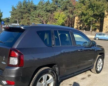 Серый Джип Компас, объемом двигателя 2.36 л и пробегом 264 тыс. км за 9800 $, фото 2 на Automoto.ua