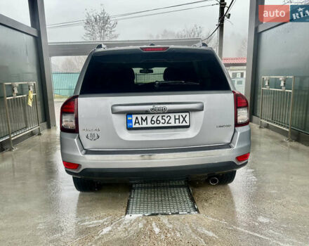 Серый Джип Компас, объемом двигателя 2.4 л и пробегом 160 тыс. км за 10500 $, фото 6 на Automoto.ua