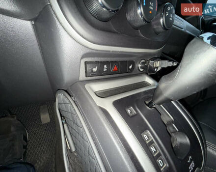 Сірий Джип Compass, об'ємом двигуна 2.36 л та пробігом 263 тис. км за 11490 $, фото 17 на Automoto.ua