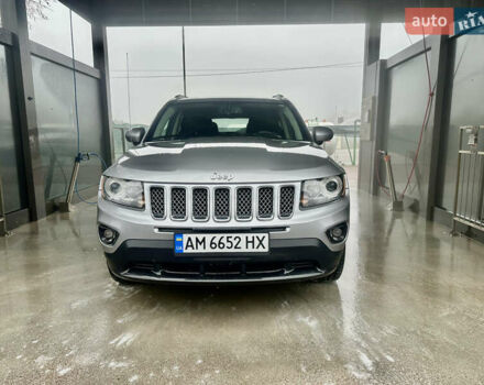 Серый Джип Компас, объемом двигателя 2.4 л и пробегом 160 тыс. км за 10500 $, фото 1 на Automoto.ua