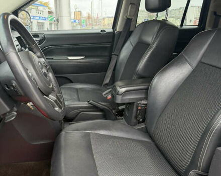 Серый Джип Компас, объемом двигателя 2.4 л и пробегом 220 тыс. км за 8650 $, фото 16 на Automoto.ua