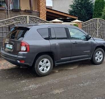 Сірий Джип Compass, об'ємом двигуна 2 л та пробігом 191 тис. км за 9300 $, фото 1 на Automoto.ua