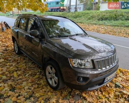 Джип Compass 2014 у Львові на Automoto.ua Сірий Джип Compass, об'ємом двигуна 2.4 л та пробігом 248 тис. км за 9300 $, фото 5 на Automoto.ua