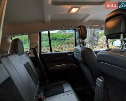 Джип Compass 2014 у Львові на Automoto.ua Сірий Джип Compass, об'ємом двигуна 2.4 л та пробігом 248 тис. км за 9300 $, фото 1 на Automoto.ua