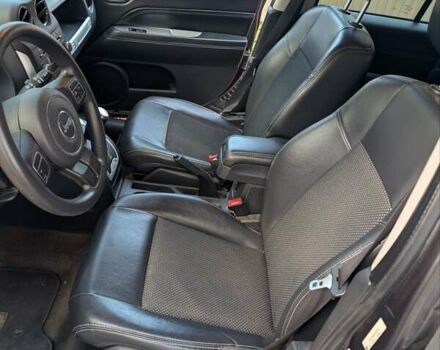 Джип Compass 2014 у Львові на Automoto.ua Сірий Джип Compass, об'ємом двигуна 2.4 л та пробігом 248 тис. км за 9300 $, фото 15 на Automoto.ua