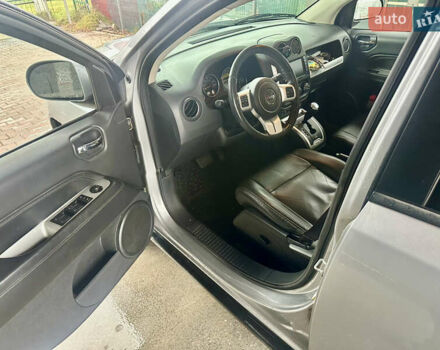 Серый Джип Компас, объемом двигателя 2.4 л и пробегом 160 тыс. км за 10500 $, фото 13 на Automoto.ua