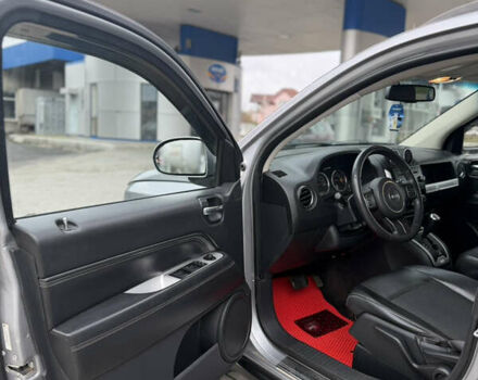 Серый Джип Компас, объемом двигателя 2.4 л и пробегом 220 тыс. км за 8650 $, фото 14 на Automoto.ua