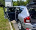 Серый Джип Компас, объемом двигателя 2 л и пробегом 255 тыс. км за 8200 $, фото 2 на Automoto.ua