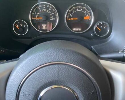 Серый Джип Компас, объемом двигателя 2.36 л и пробегом 264 тыс. км за 9800 $, фото 6 на Automoto.ua