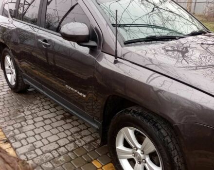 Серый Джип Компас, объемом двигателя 2.4 л и пробегом 97 тыс. км за 12000 $, фото 2 на Automoto.ua