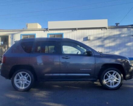 Серый Джип Компас, объемом двигателя 2.4 л и пробегом 79 тыс. км за 11800 $, фото 2 на Automoto.ua