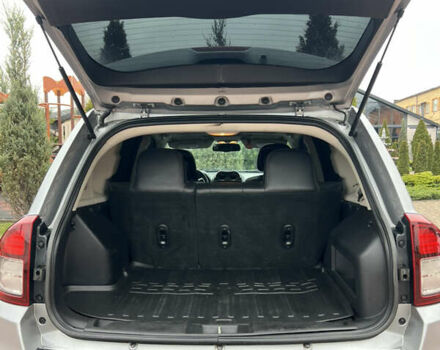 Сірий Джип Compass, об'ємом двигуна 2.36 л та пробігом 185 тис. км за 9700 $, фото 21 на Automoto.ua