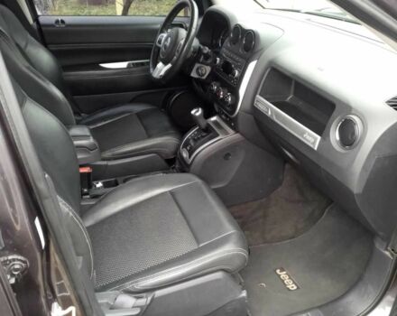 Серый Джип Компас, объемом двигателя 2.4 л и пробегом 97 тыс. км за 12000 $, фото 9 на Automoto.ua