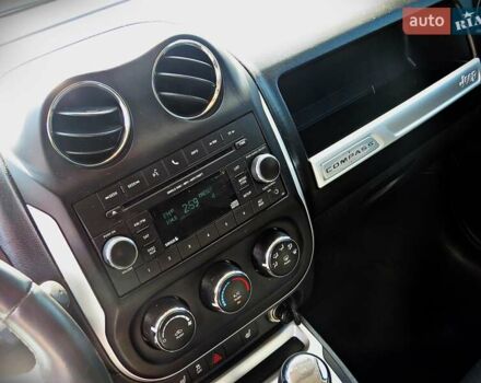 Сірий Джип Compass, об'ємом двигуна 2.36 л та пробігом 203 тис. км за 10900 $, фото 9 на Automoto.ua