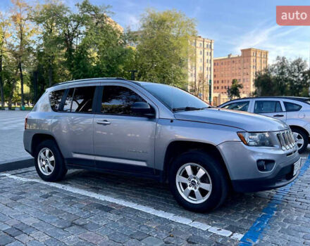 Сірий Джип Compass, об'ємом двигуна 2 л та пробігом 163 тис. км за 9300 $, фото 8 на Automoto.ua