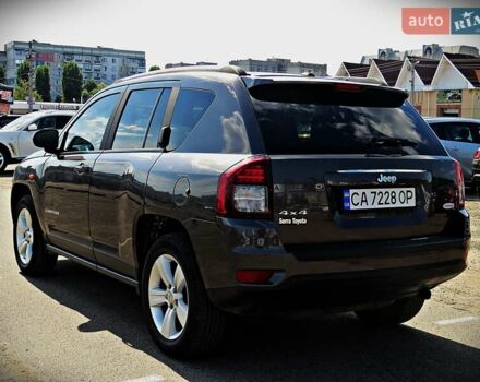 Сірий Джип Compass, об'ємом двигуна 2.36 л та пробігом 203 тис. км за 10900 $, фото 3 на Automoto.ua