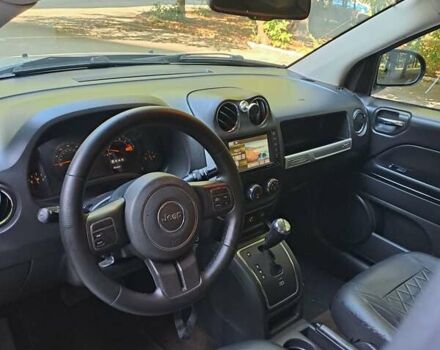Сірий Джип Compass, об'ємом двигуна 2 л та пробігом 172 тис. км за 9997 $, фото 26 на Automoto.ua