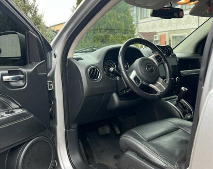 Сірий Джип Compass, об'ємом двигуна 2.36 л та пробігом 185 тис. км за 9700 $, фото 15 на Automoto.ua