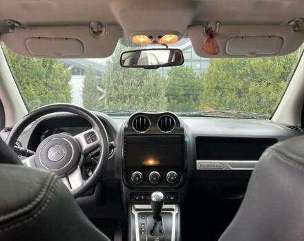 Сірий Джип Compass, об'ємом двигуна 2.36 л та пробігом 185 тис. км за 9700 $, фото 13 на Automoto.ua