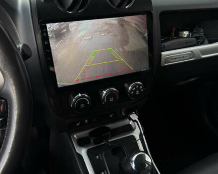 Сірий Джип Compass, об'ємом двигуна 2.36 л та пробігом 174 тис. км за 9500 $, фото 12 на Automoto.ua