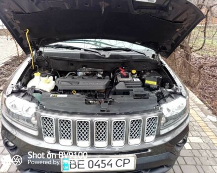 Серый Джип Компас, объемом двигателя 2.4 л и пробегом 97 тыс. км за 12000 $, фото 3 на Automoto.ua