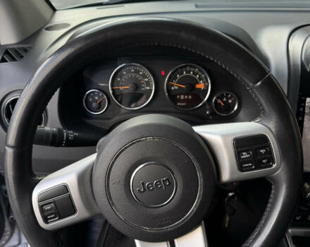 Сірий Джип Compass, об'ємом двигуна 2.36 л та пробігом 174 тис. км за 9500 $, фото 10 на Automoto.ua