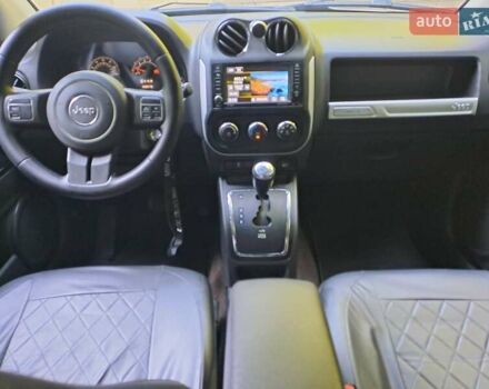 Сірий Джип Compass, об'ємом двигуна 2 л та пробігом 172 тис. км за 9997 $, фото 36 на Automoto.ua
