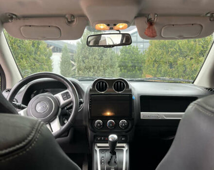 Сірий Джип Compass, об'ємом двигуна 2.36 л та пробігом 185 тис. км за 9700 $, фото 14 на Automoto.ua