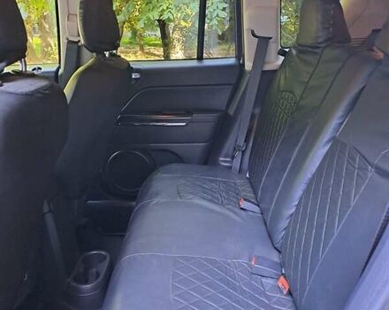 Сірий Джип Compass, об'ємом двигуна 2 л та пробігом 172 тис. км за 9997 $, фото 28 на Automoto.ua