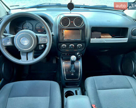 Сірий Джип Compass, об'ємом двигуна 2 л та пробігом 163 тис. км за 9300 $, фото 14 на Automoto.ua