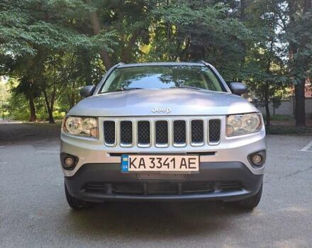 Сірий Джип Compass, об'ємом двигуна 2 л та пробігом 172 тис. км за 9997 $, фото 5 на Automoto.ua