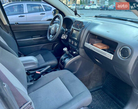 Сірий Джип Compass, об'ємом двигуна 2 л та пробігом 163 тис. км за 9300 $, фото 16 на Automoto.ua